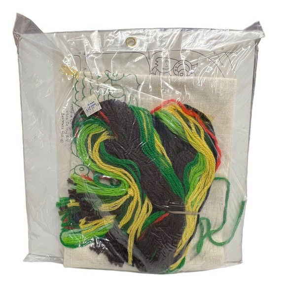 Vintage‎ 1976 Kappie Originals Creative Stitchery "Nobody's Perfect" 13 x 12 - Picture 3 of 3